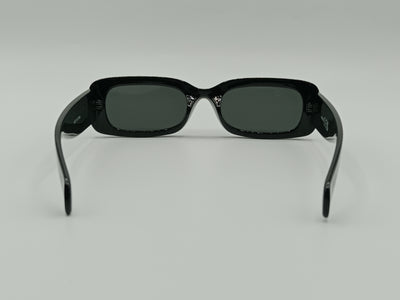 Trendy Black Square Frame